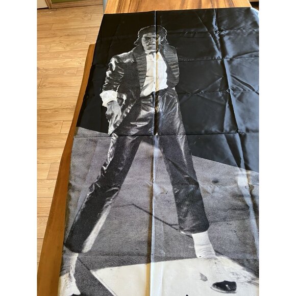 Vintage Black Flag/Banner Silk Wall Tapestry - Michael Jackson - Picture 6 of 10